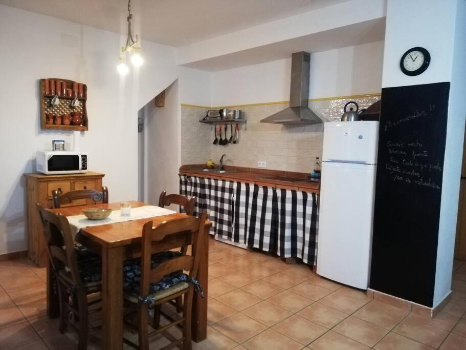 Casa Rural Alicia Кортегана Екстериор снимка